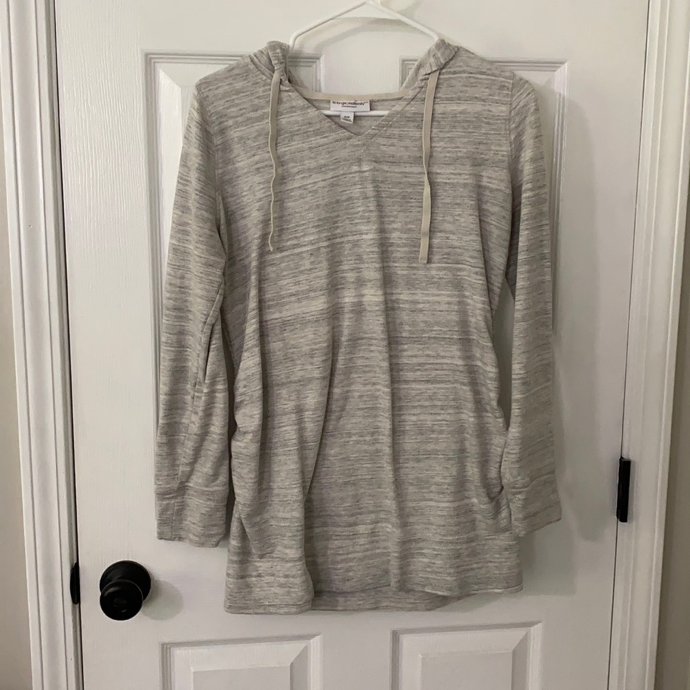 Liz Lange Maternity long sleeve- small